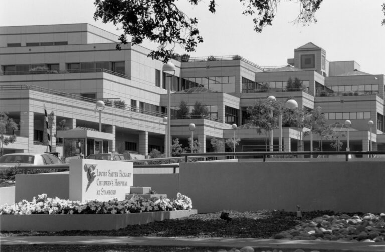 Outside look at Lucille Packard Children's Hospial